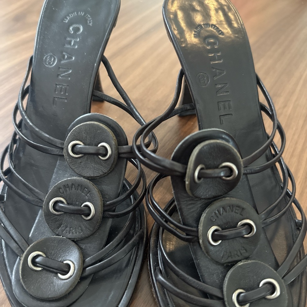 Chanel Black Women's Sandals